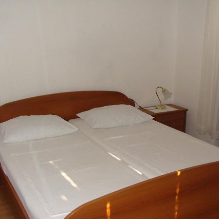 Apartmani Svetina Vodice Exterior photo
